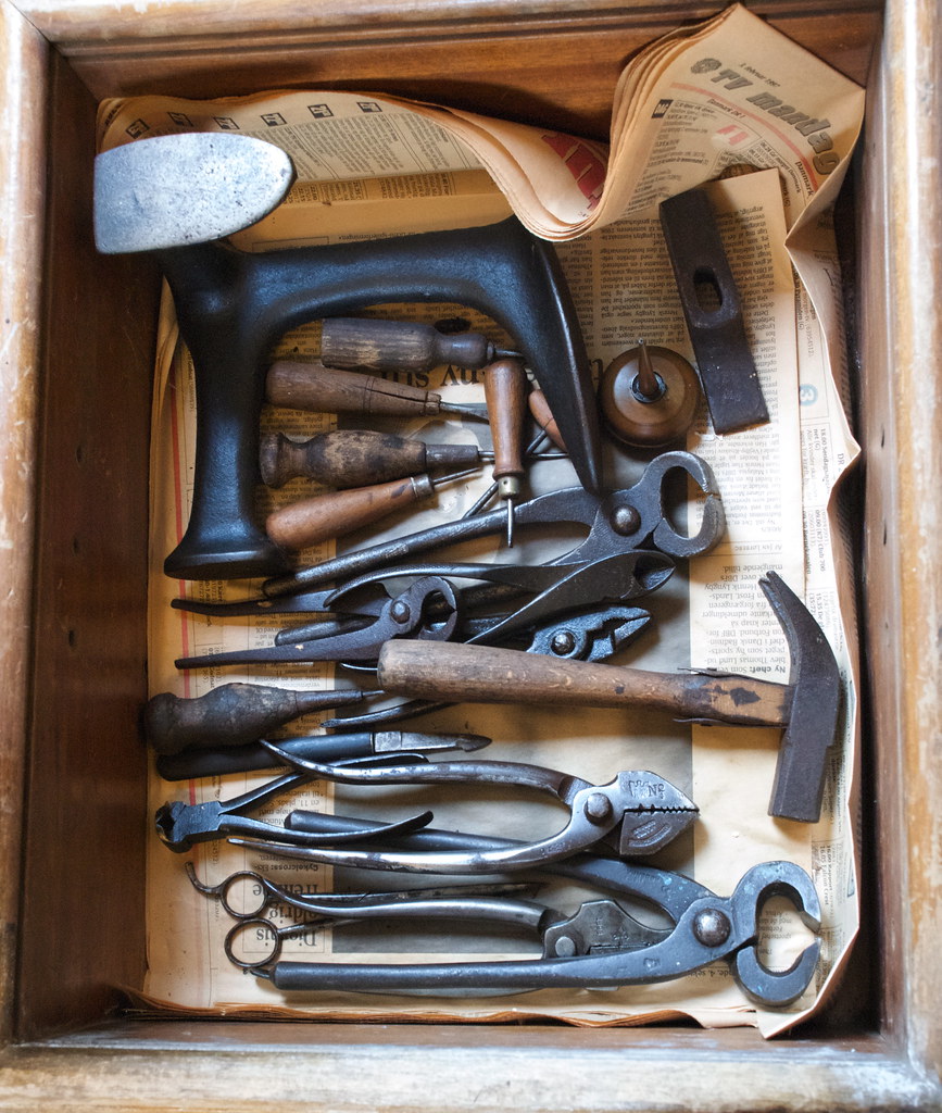 Podstawowe wyposażenie warsztatu szewskiego to wydatek rzędu kilkunastu tysięcy złotych